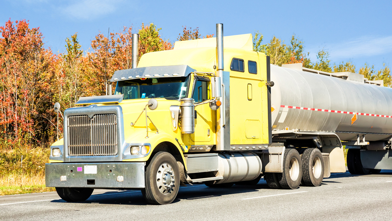 Looking for reliable truck insurance in Southern California? Protect your business with SoCal Truck Insurance’s one day commercial truck insurance policy!