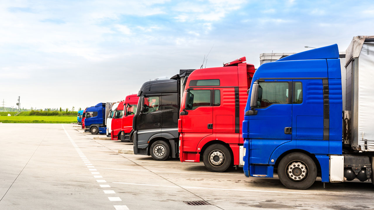 save money on commercial truck insurance