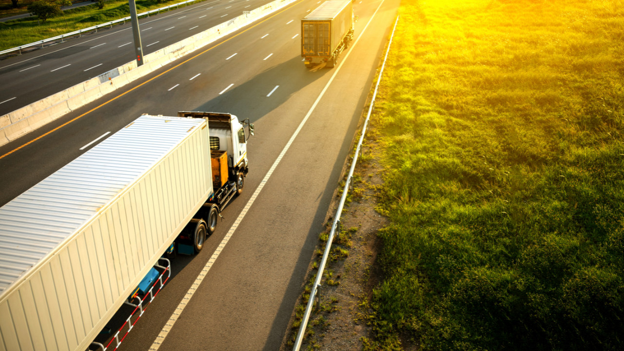 Everything you need to know about getting commercial truck insurance in California, including coverage requirements and key policies for trucking business.